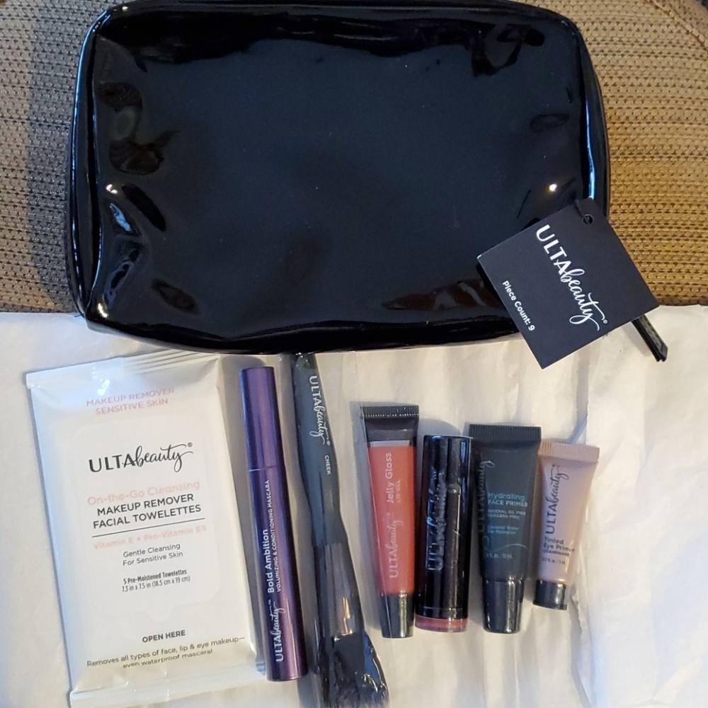 9 piece Ulta Beauty Essentials set in Black case